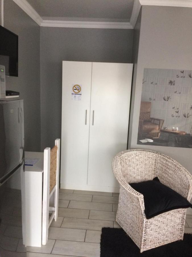 B&B 464 On 22Nd Ave Pretoria-Noord Kültér fotó