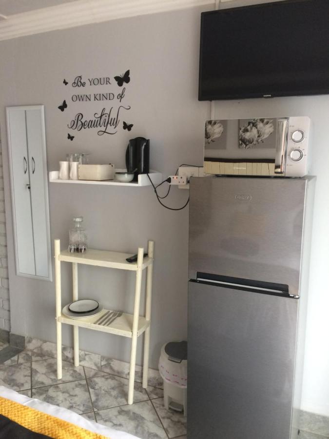B&B 464 On 22Nd Ave Pretoria-Noord Kültér fotó